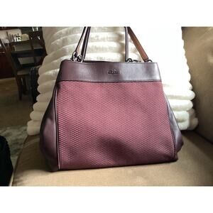 Like New Coach Lexy Legacy Oxblood Burgundy Milk 57540